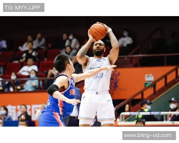 吉伦沃特加盟富邦勇士若违规可解约引发关注